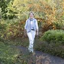 Ineke In Bewegeing Lachend Liggend