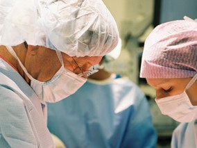 Tijdens De Operatie Wordt Getracht Zoveel Mogelijk Gezond Leverweefsel Te Sparen.