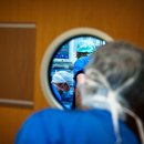 Bij Een Niet Al Te Grote Tumor Geven We De Voorkeur Aan Een Penis Sparende Behandeling.