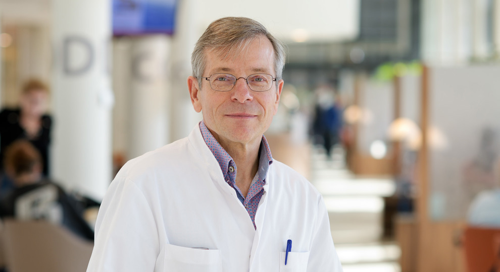 Twintig jaar geleden geloofde bijna niemand dat het afweersysteem kanker  zou kunnen opruimen, maar John Haanen bleef eraan werken | AVL