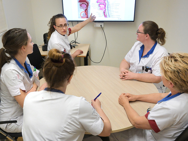 5. Tweel Jessica Vd Kyani Samina 5